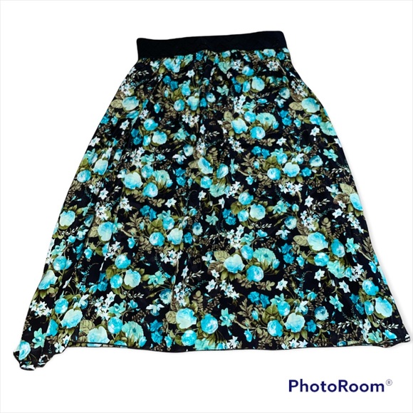 LuLaRoe Dresses & Skirts - Lularoe skirt